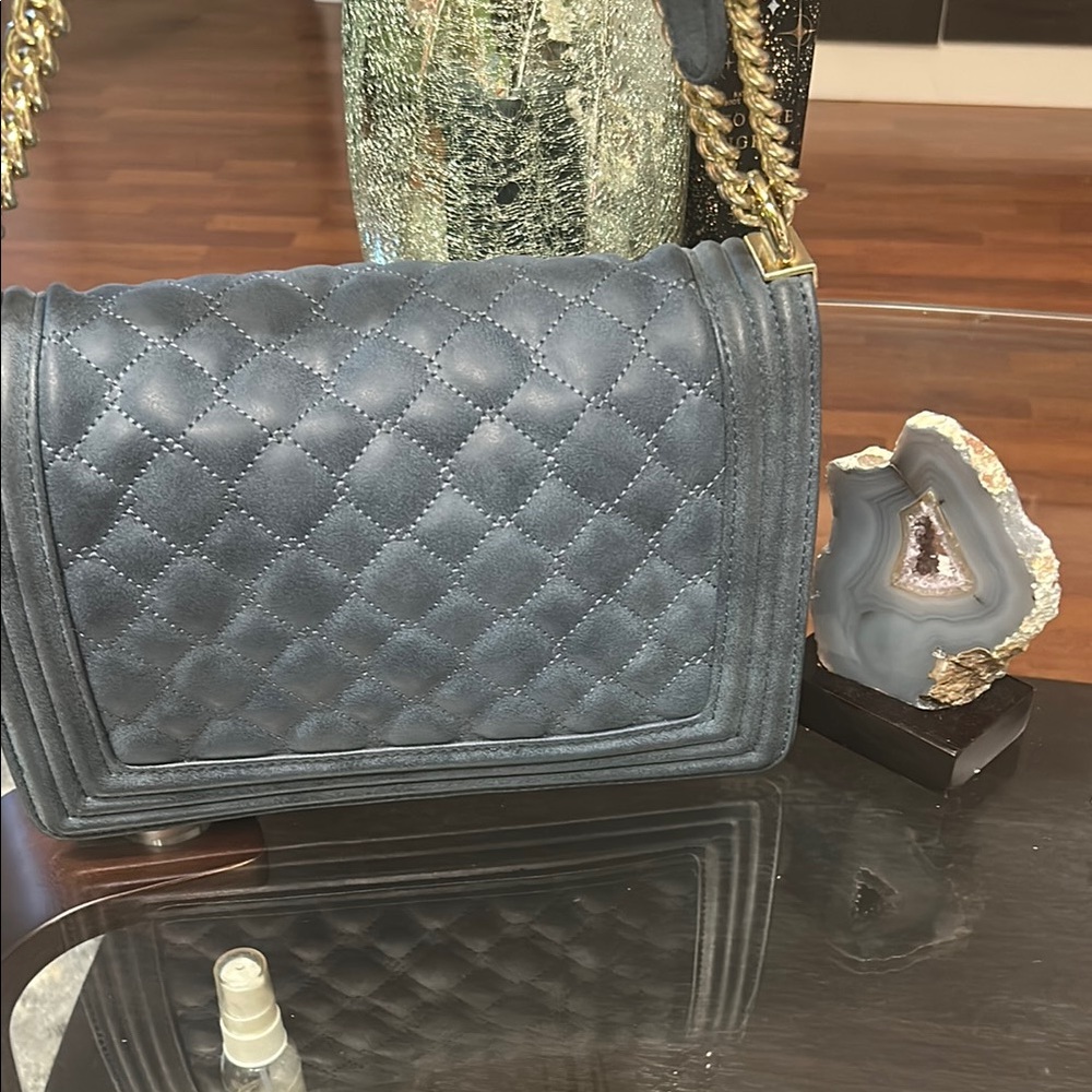 Bebe Quilted Blue Shoulder Bag…SEND OFFERS Pls!! - Picture 5 of 8
